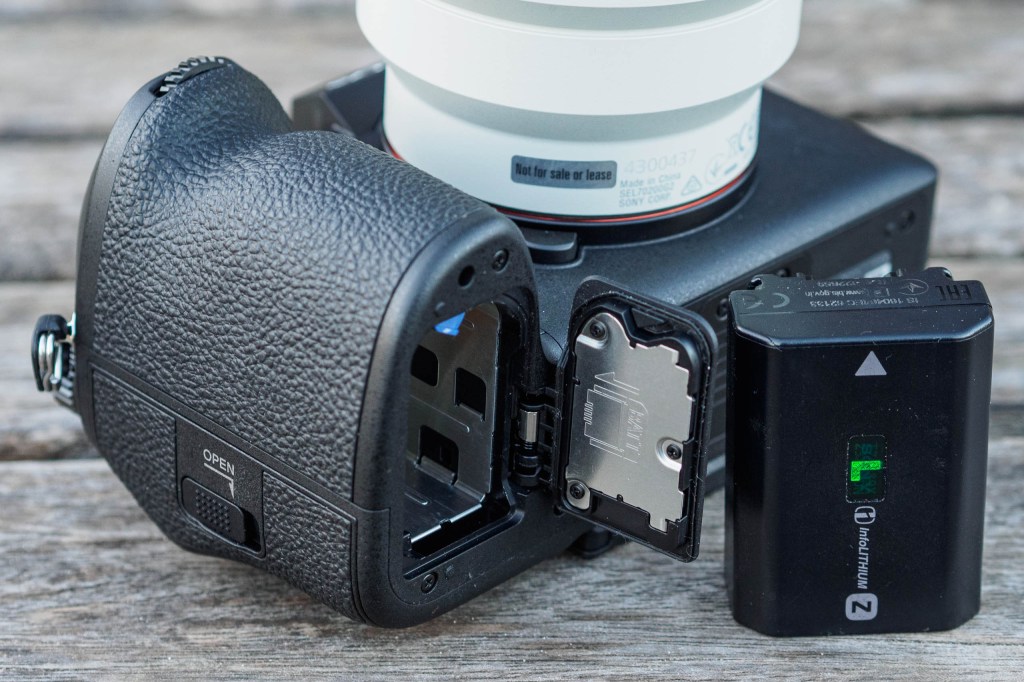 Sony Alpha A9 III battery
